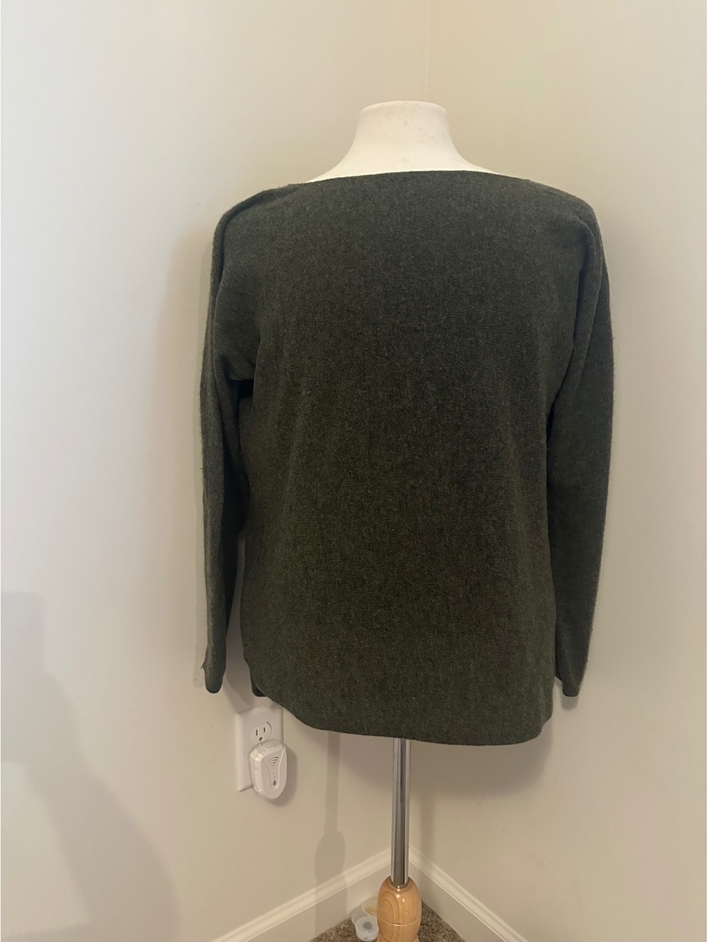 Charter Club Luxury Collection 100% Cashmere